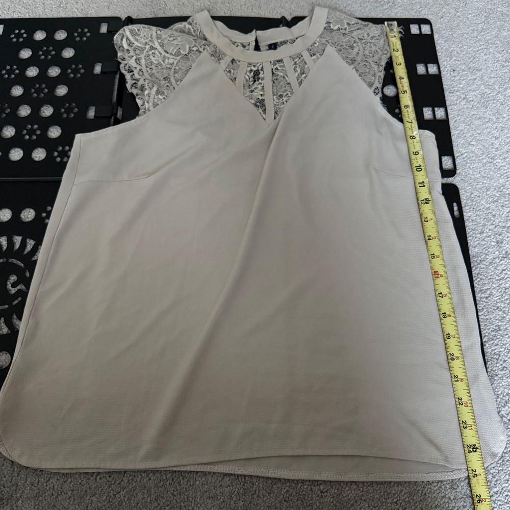 Luna Rae Womens Lace Shoulder Caged Neck Blouse Taupe Sleeveless Top Large - Picture 6 of 8